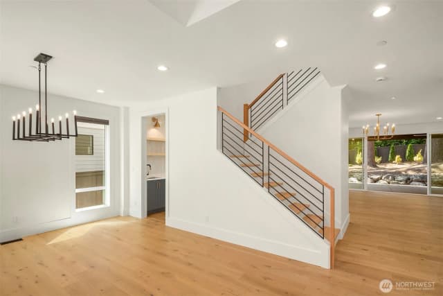 Property photo for 11327 113th Place Ne, Kirkland photo 5