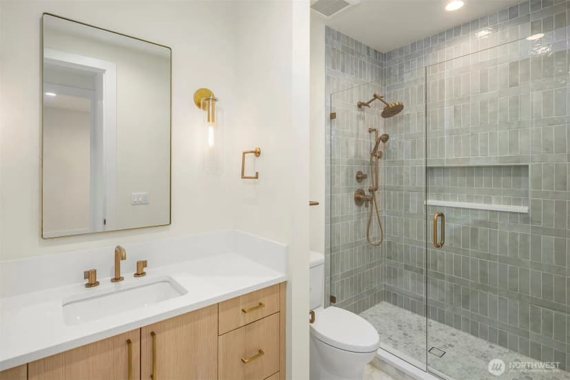 Property photo for 11327 113th Place Ne, Kirkland photo 19