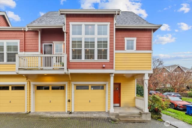 Property photo for 5912 31st Avenue Sw, Seattle photo 2