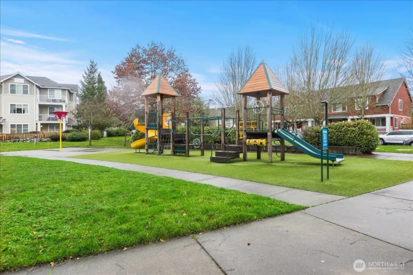 Property photo for 5912 31st Avenue Sw, Seattle photo 25