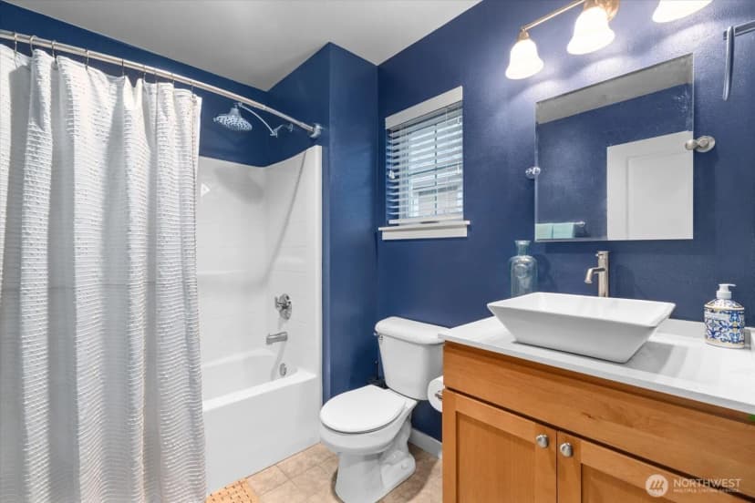 Property photo for 5912 31st Avenue Sw, Seattle photo 15