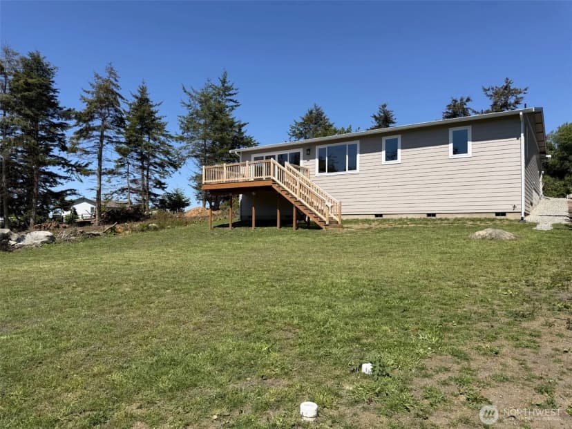 Property photo for 621 La Fiesta Street, Coupeville photo 20