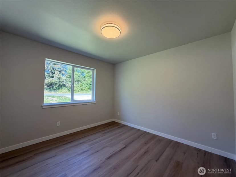 Property photo for 621 La Fiesta Street, Coupeville photo 8