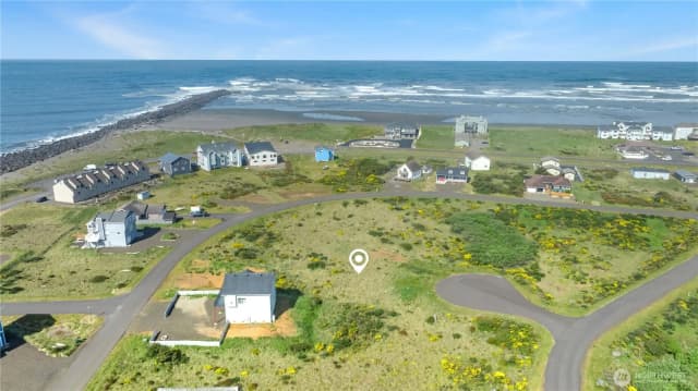 Property photo for 471 Hilo Court, Ocean Shores photo 4