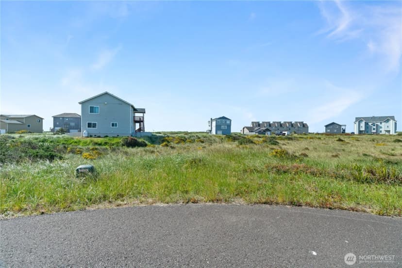Property photo for 471 Hilo Court, Ocean Shores