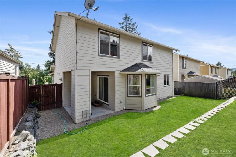Property photo for 1641 Bayview Drive W, Bremerton photo 32
