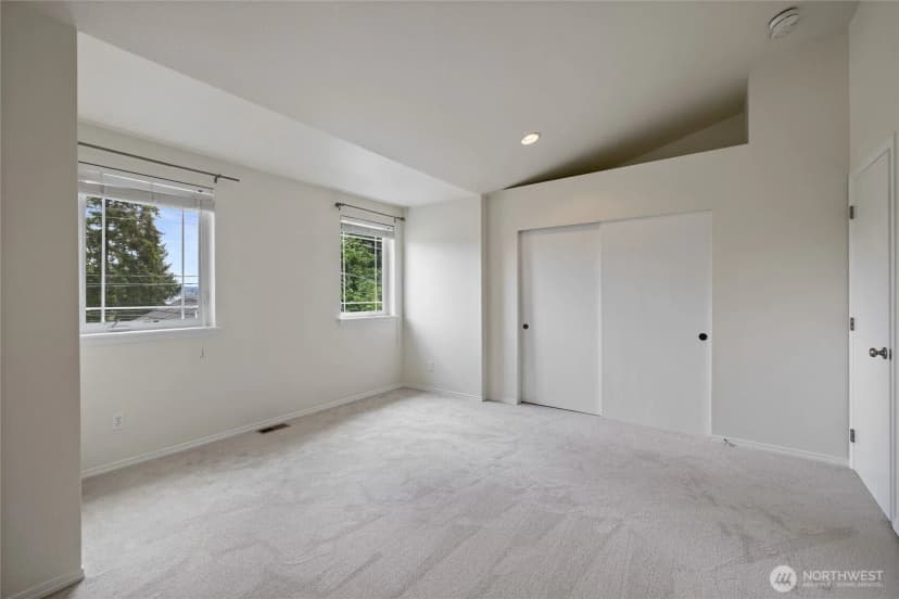 Property photo for 1641 Bayview Drive W, Bremerton photo 29