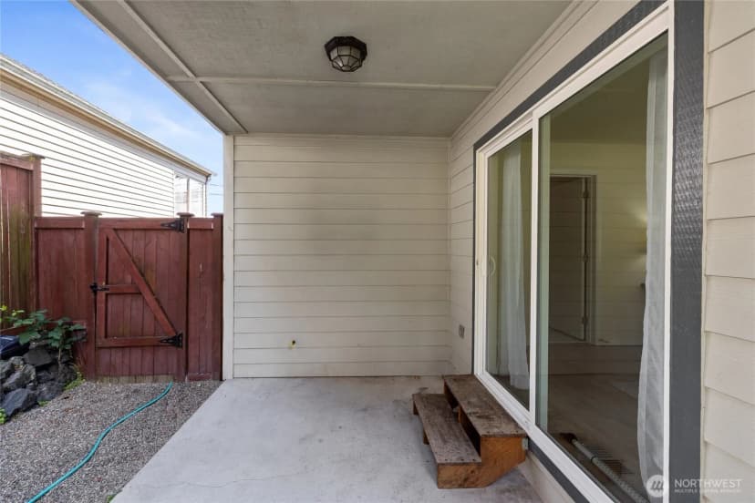 Property photo for 1641 Bayview Drive W, Bremerton photo 30