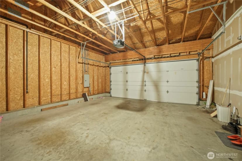 Property photo for 3904 Ne 5th Place, Renton photo 19