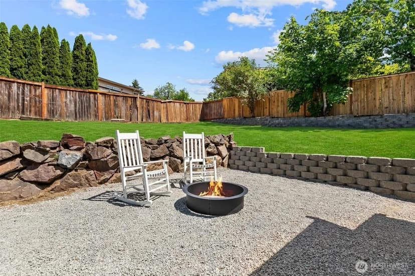 Property photo for 640 Ferndale Avenue Ne, Renton photo 26
