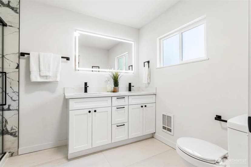 Property photo for 640 Ferndale Avenue Ne, Renton photo 15