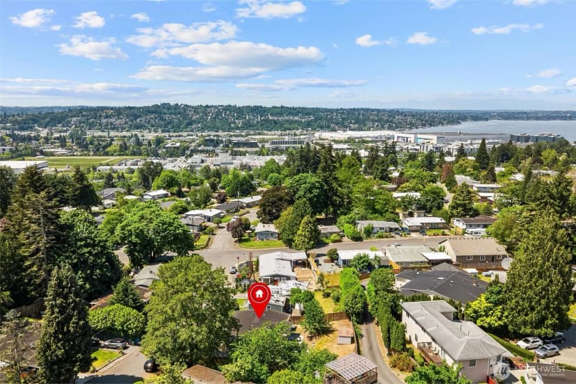 Property photo for 640 Ferndale Avenue Ne, Renton photo 31