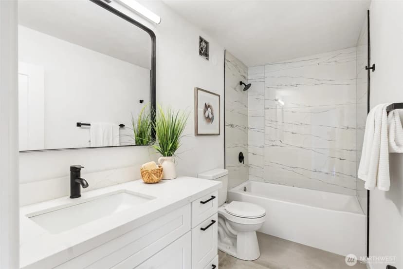 Property photo for 640 Ferndale Avenue Ne, Renton photo 18