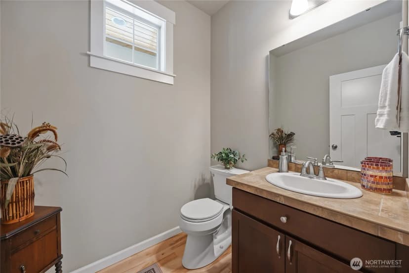 Property photo for 28132 11th Avenue Nw, Arlington photo 14