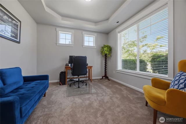 Property photo for 28132 11th Avenue Nw, Arlington photo 5