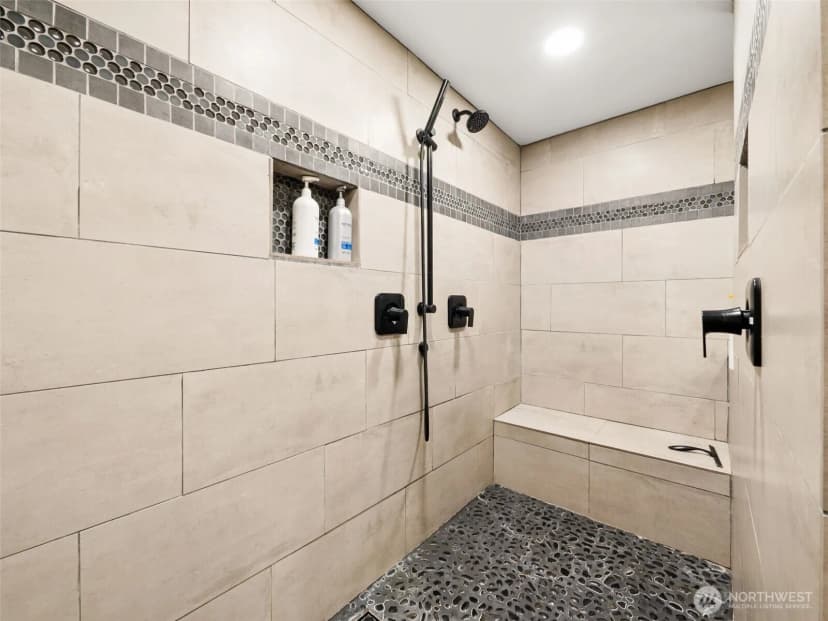 Property photo for 3720 N Waterview Street, Tacoma photo 14