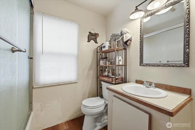 Property photo for 608 N Bradley Street, Chelan photo 16