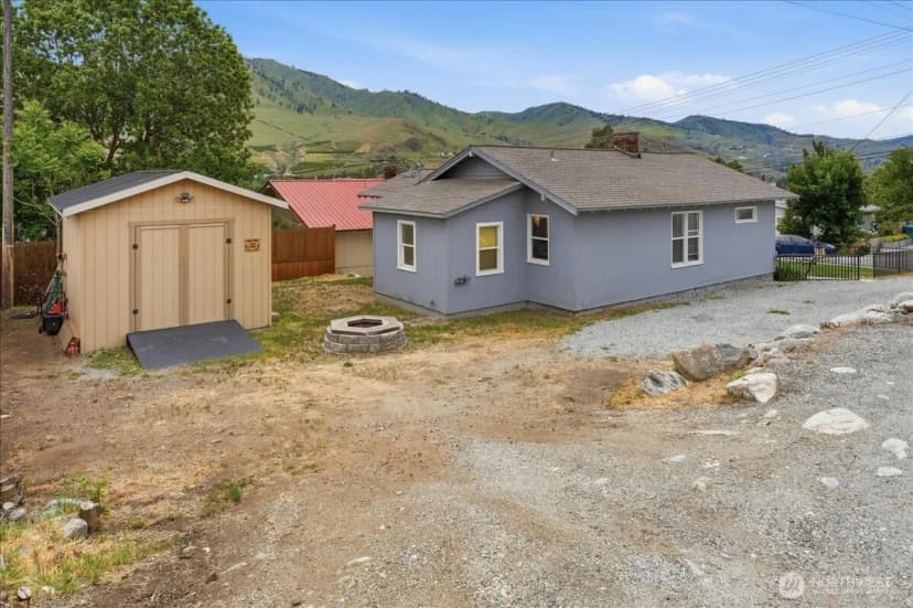 Property photo for 608 N Bradley Street, Chelan photo 22