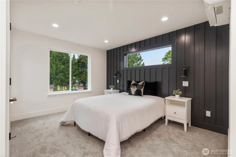 Property photo for 12032 Hiram Place Ne, Seattle photo 15