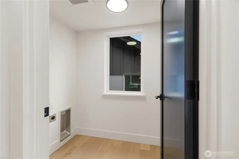 Property photo for 12032 Hiram Place Ne, Seattle photo 22