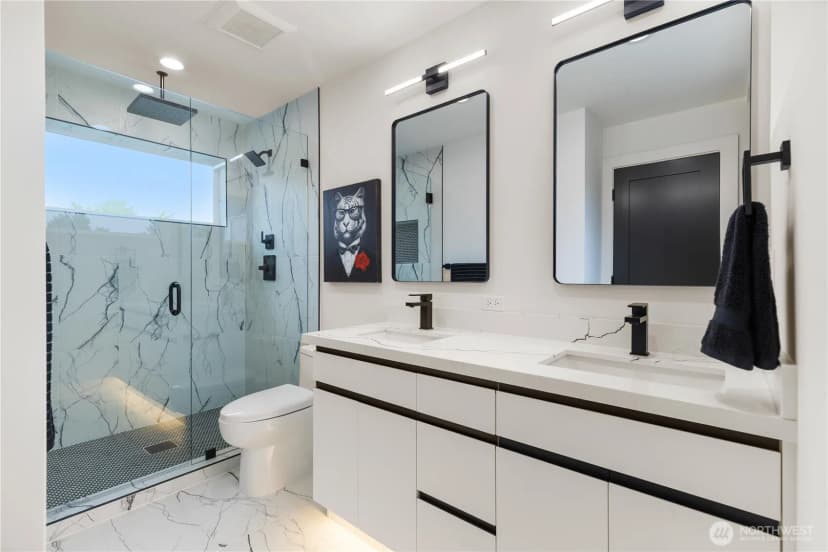 Property photo for 12032 Hiram Place Ne, Seattle photo 18
