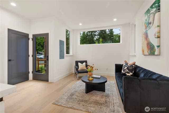 Property photo for 12032 Hiram Place Ne, Seattle photo 5