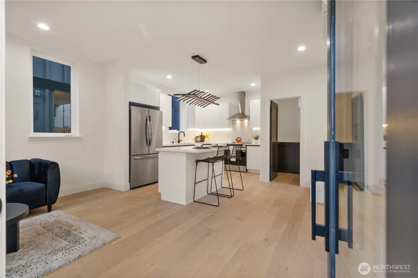 Property photo for 12032 Hiram Place Ne, Seattle photo 2