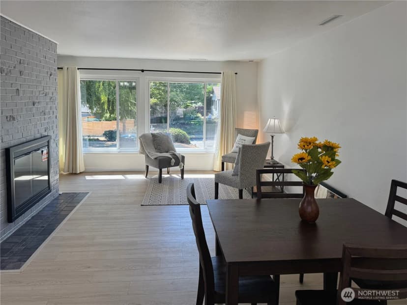Property photo for 10746 63rd Avenue S, Seattle photo 5