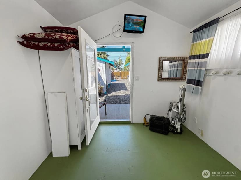 Property photo for 5001 Bay Road #d3, Blaine photo 20