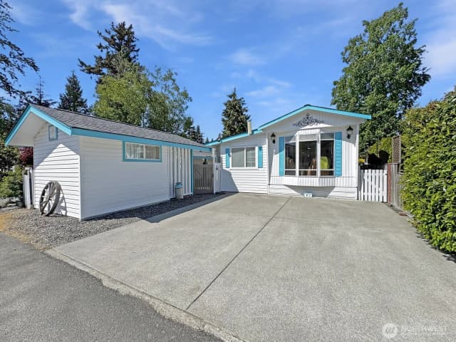 Property photo for 5001 Bay Road #d3, Blaine