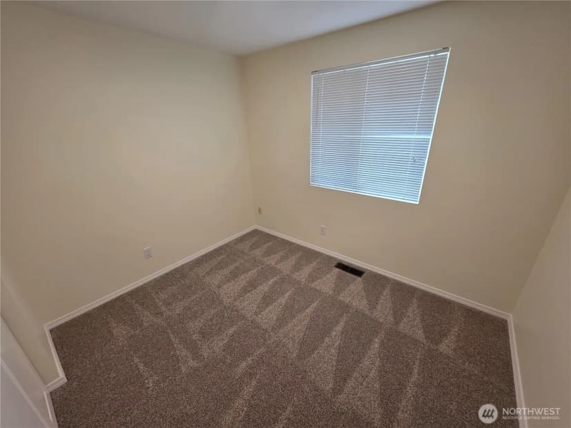 Property photo for 11211 Se 223rd Place, Kent photo 31