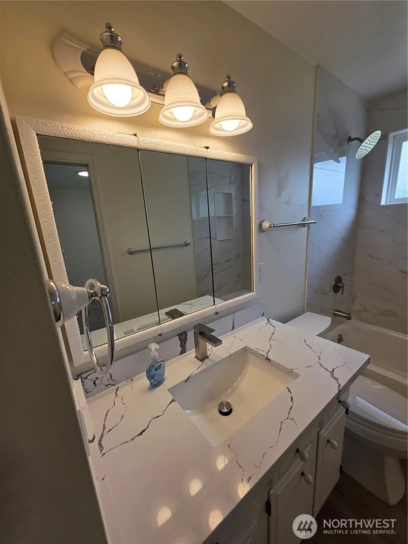 Property photo for 11211 Se 223rd Place, Kent photo 36
