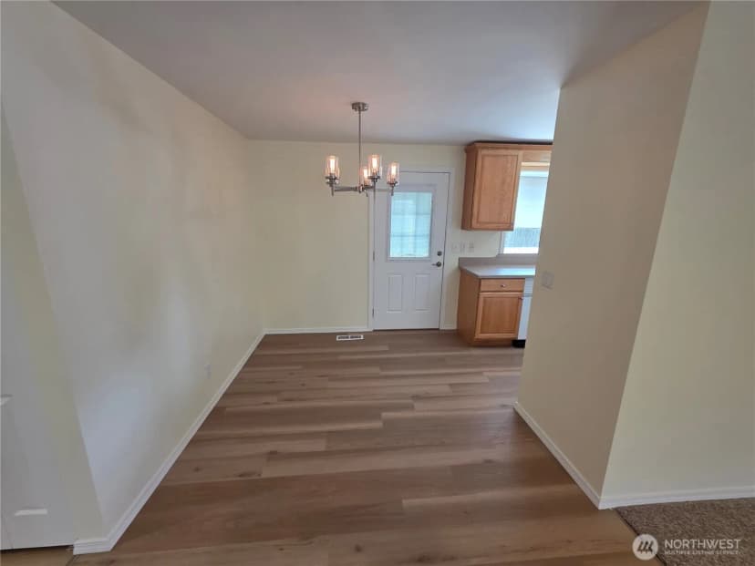 Property photo for 11211 Se 223rd Place, Kent photo 21