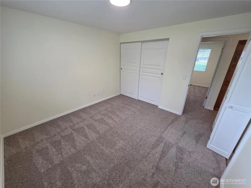 Property photo for 11211 Se 223rd Place, Kent photo 33