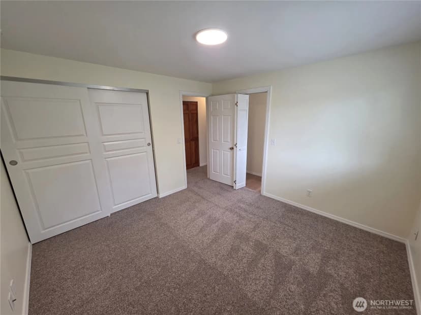 Property photo for 11211 Se 223rd Place, Kent photo 34