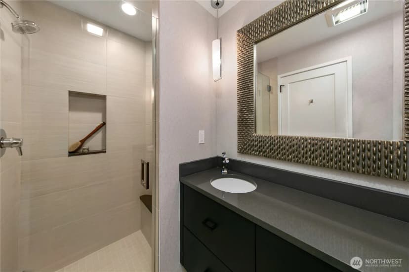 Property photo for 1107 1st Avenue #2002, Seattle photo 25