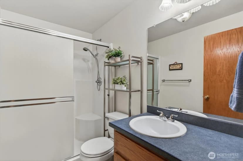 Property photo for 218 W Sunny Sands Road, Cathlamet photo 23