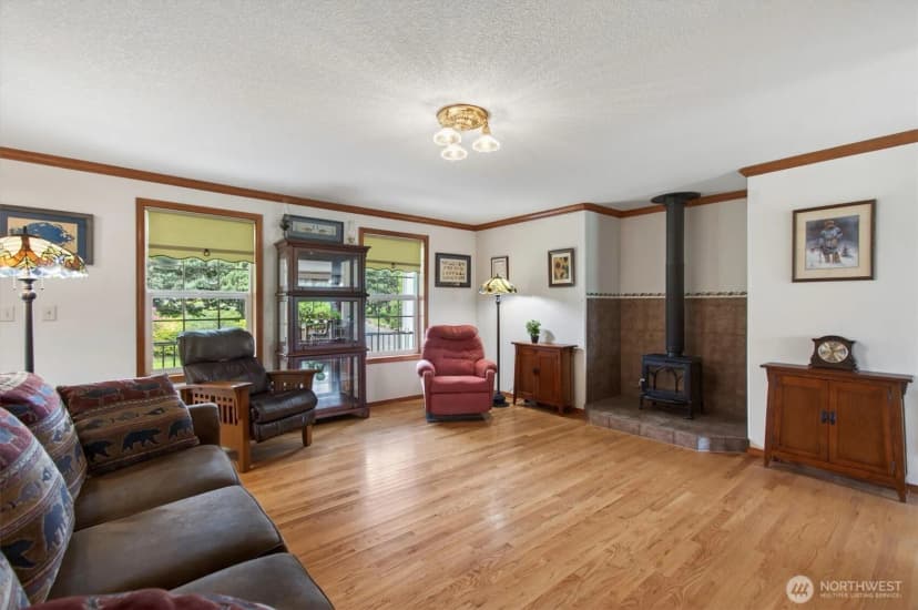 Property photo for 218 W Sunny Sands Road, Cathlamet photo 8