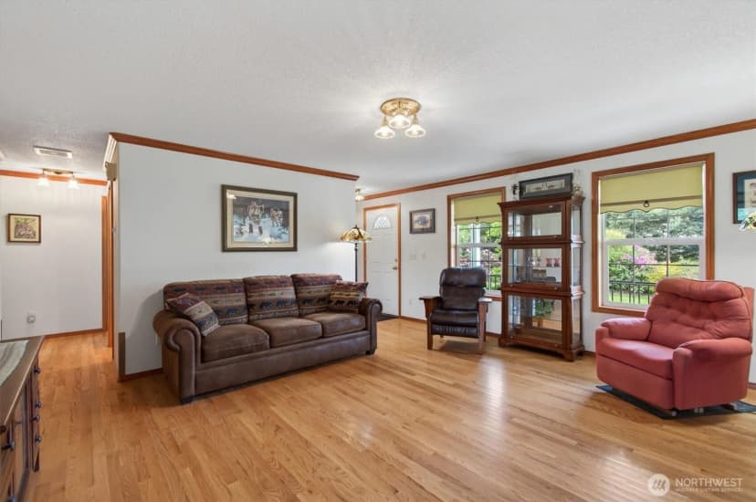 Property photo for 218 W Sunny Sands Road, Cathlamet photo 9