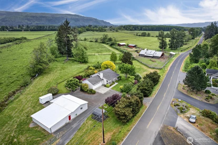 Property photo for 218 W Sunny Sands Road, Cathlamet photo 39