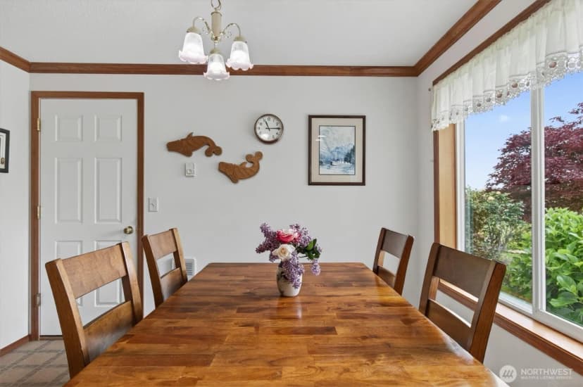 Property photo for 218 W Sunny Sands Road, Cathlamet photo 12