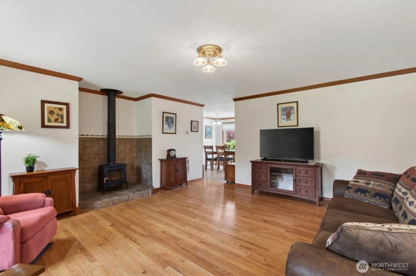Property photo for 218 W Sunny Sands Road, Cathlamet photo 7