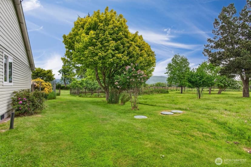 Property photo for 218 W Sunny Sands Road, Cathlamet photo 36