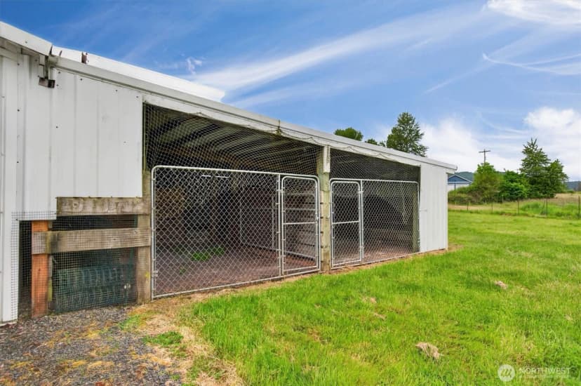 Property photo for 218 W Sunny Sands Road, Cathlamet photo 29