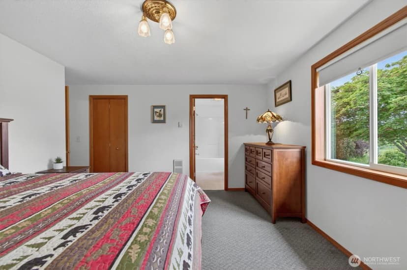 Property photo for 218 W Sunny Sands Road, Cathlamet photo 18