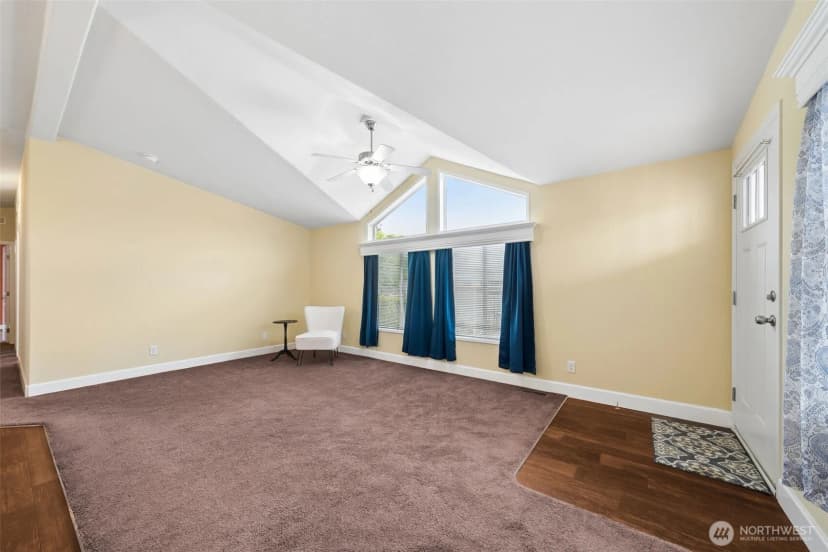 Property photo for 1226 Maple Drive, Enumclaw photo 13