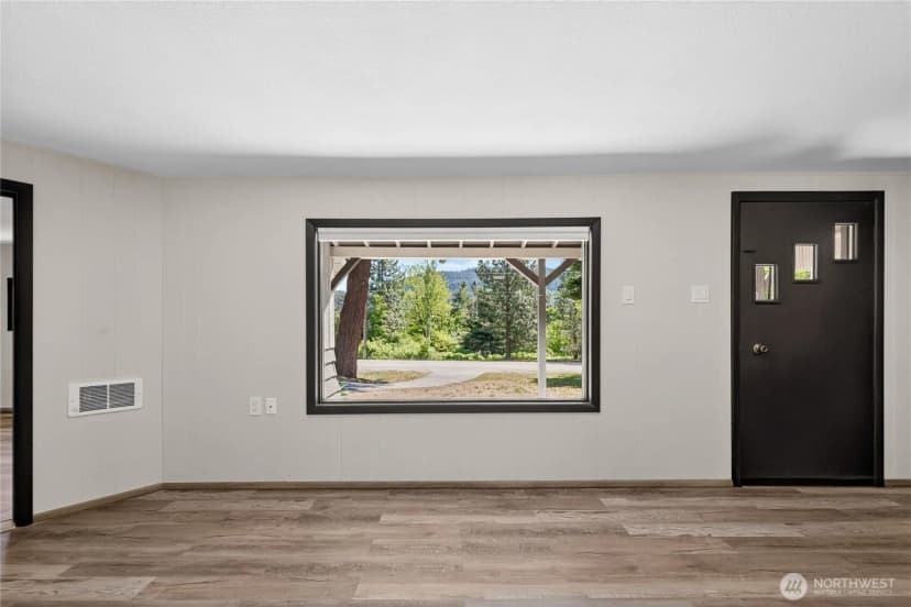 Property photo for 8494 Icicle Road, Leavenworth photo 8