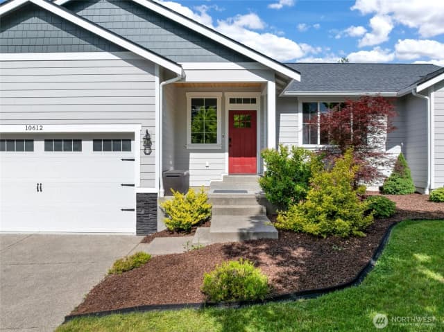 Property photo for 10612 Palisades Street Se, Yelm photo 2