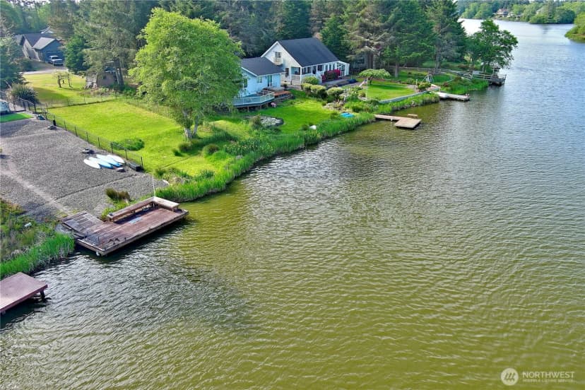 Property photo for 579 Blue Wing Loop Se, Ocean Shores photo 5