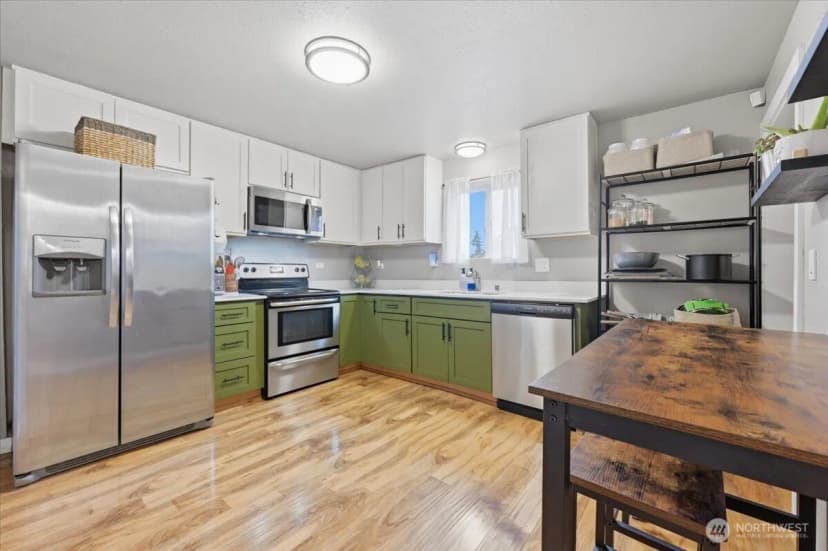 Property photo for 717 S 58th Street, Tacoma photo 10